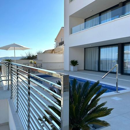 Villa Apartment Danny 바스카보다 외부 사진